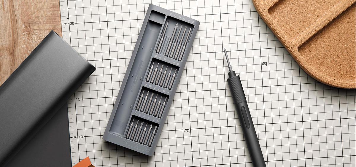 13 testów bezpieczeństwa akumulatora i 3 funkcje zabezpieczające przed ładowaniem dla większego bezpieczeństwa