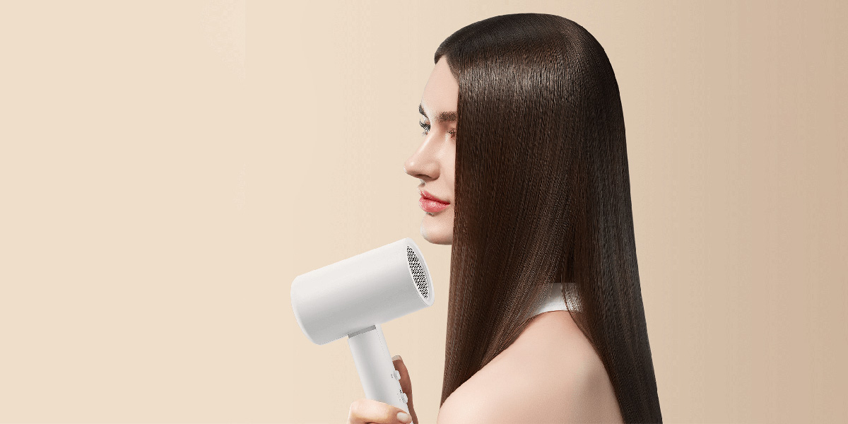 Xiaomi Compact Hair Dryer H101 - 50 milionów wysokokoncentrowanych jonów ujemnych