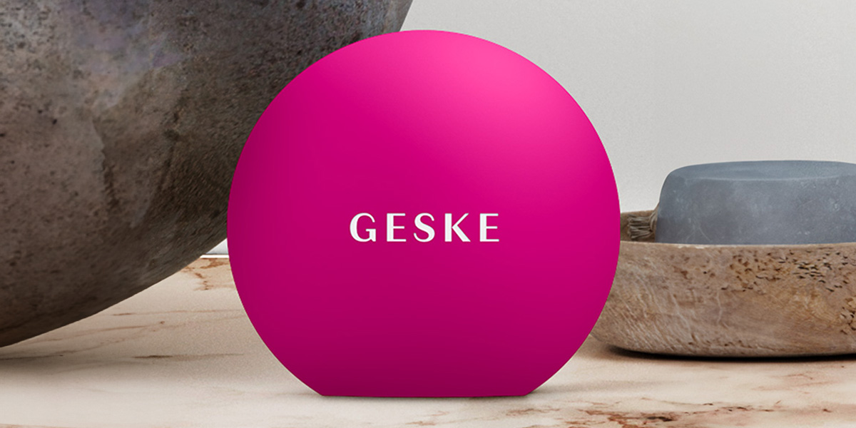 SILIKONOWY POWIĘKSZACZ UST PUNKTOWY 4W1 GESKE Z APLIKACJĄ