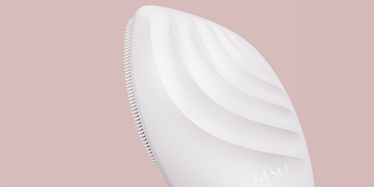 SONICZNA SZCZOTECZKA DO CZYSZCZENIA TWARZY 5W1 GESKE Z APLIKACJĄ
