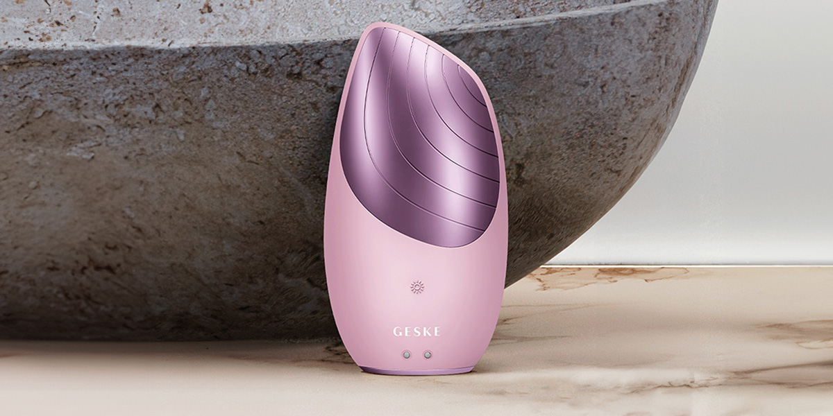 SONICZNA SZCZOTECZKA TERMICZNA DO TWARZY 6W1 GESKE Z APLIKACJĄ