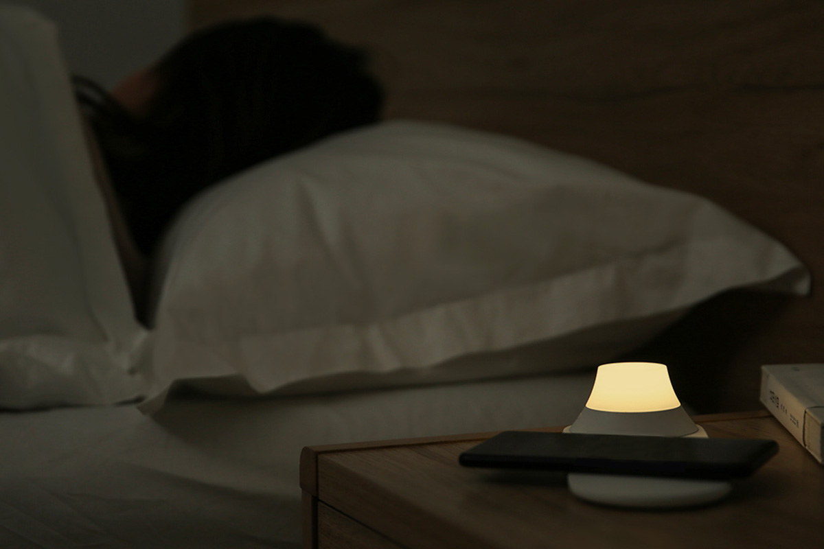 Yeelight Wireless Charging Nightlight